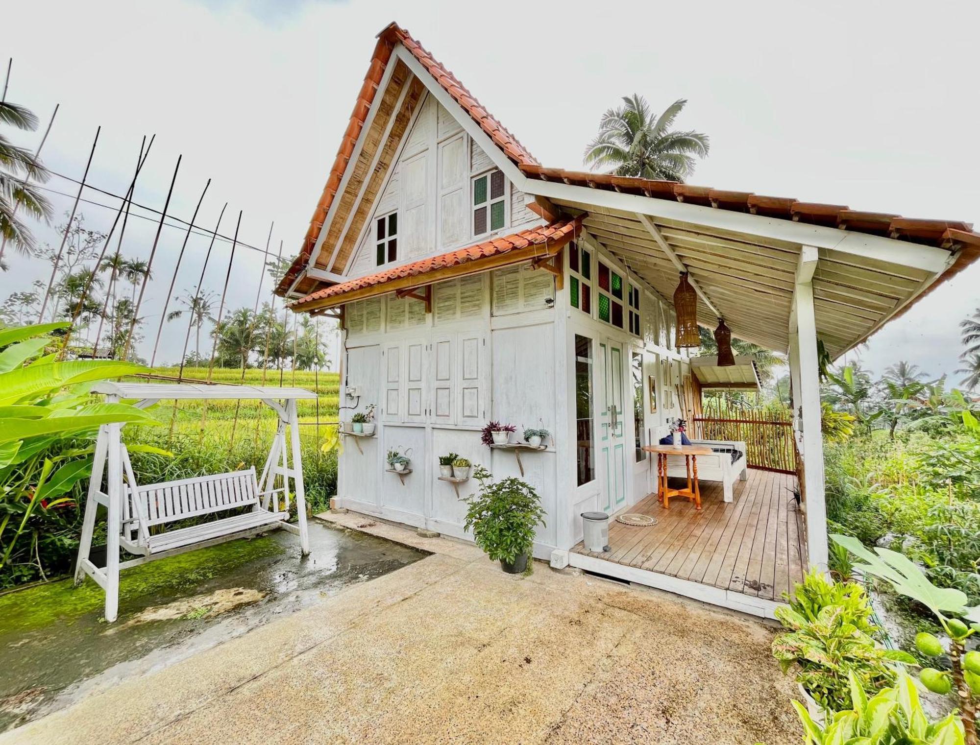 Pondok Is Oke Villa Scenic View Banyuwangi  Bagian luar foto