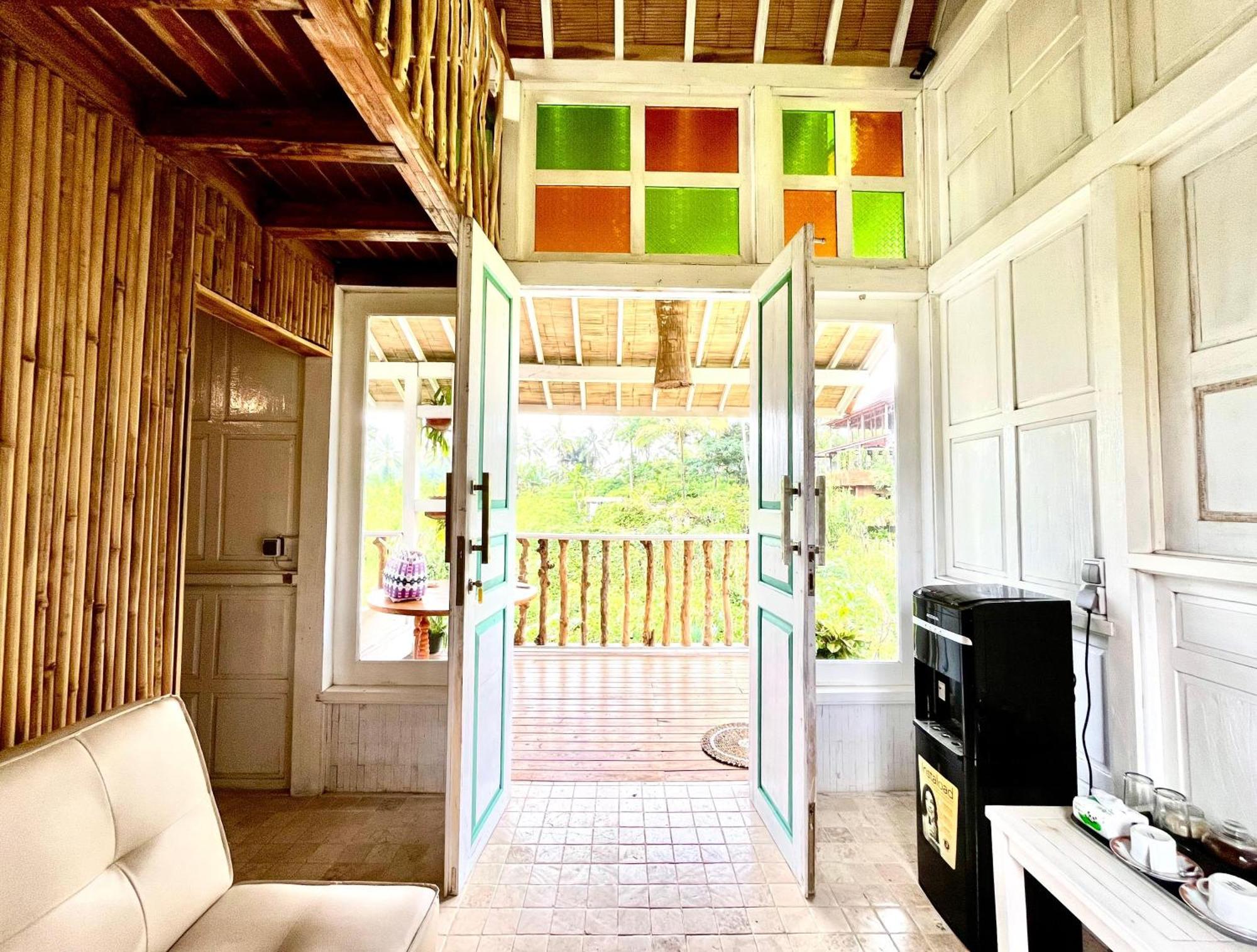 Pondok Is Oke Villa Scenic View Banyuwangi  Bagian luar foto