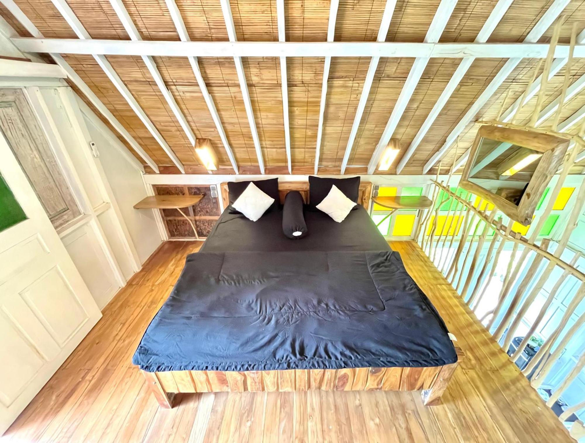 Pondok Is Oke Villa Scenic View Banyuwangi  Bagian luar foto