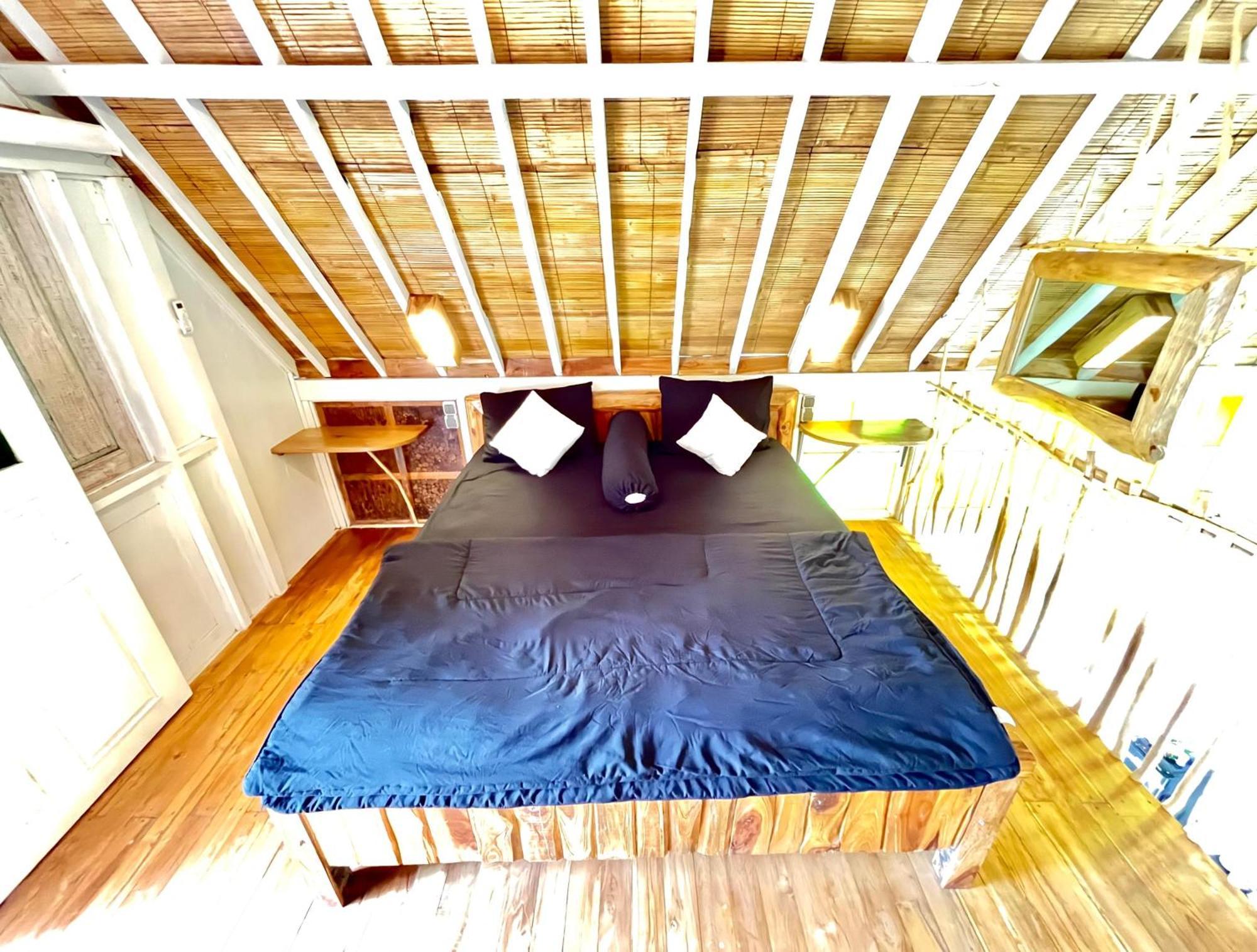 Pondok Is Oke Villa Scenic View Banyuwangi  Bagian luar foto